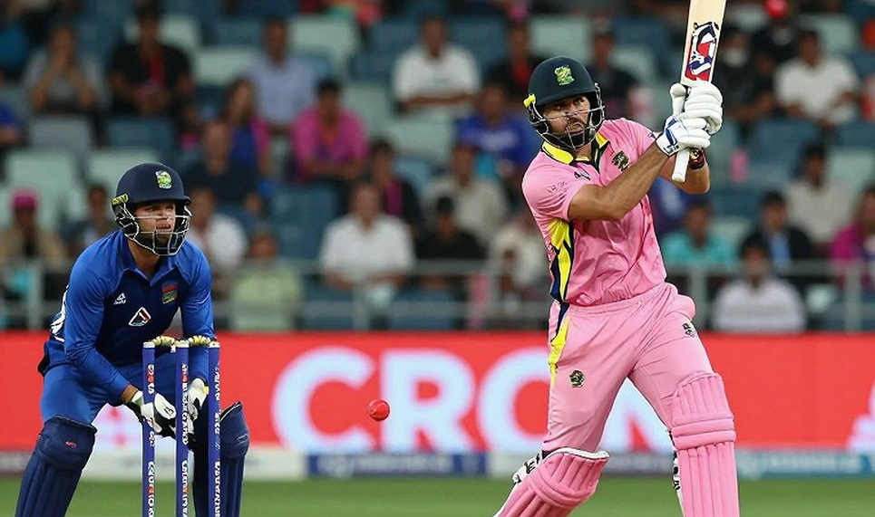 शारजाह की गर्मी में जन्मी एक नई आदत: अफ़ग़ानिस्तान ने ट्रॉफ़ी नहीं, ज़िम्मेदारी का मॉडल जीता